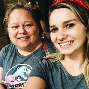 Meet your Posher, Christine